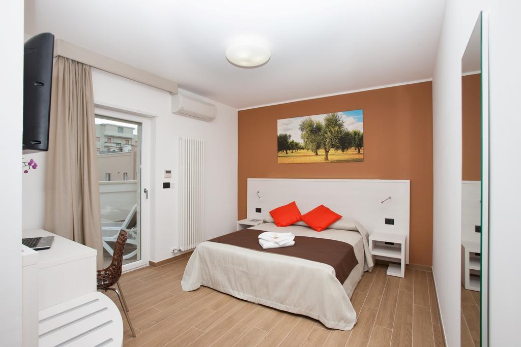 Bed and Breakfast La Casa Del Turista Gallipoli Exterior foto